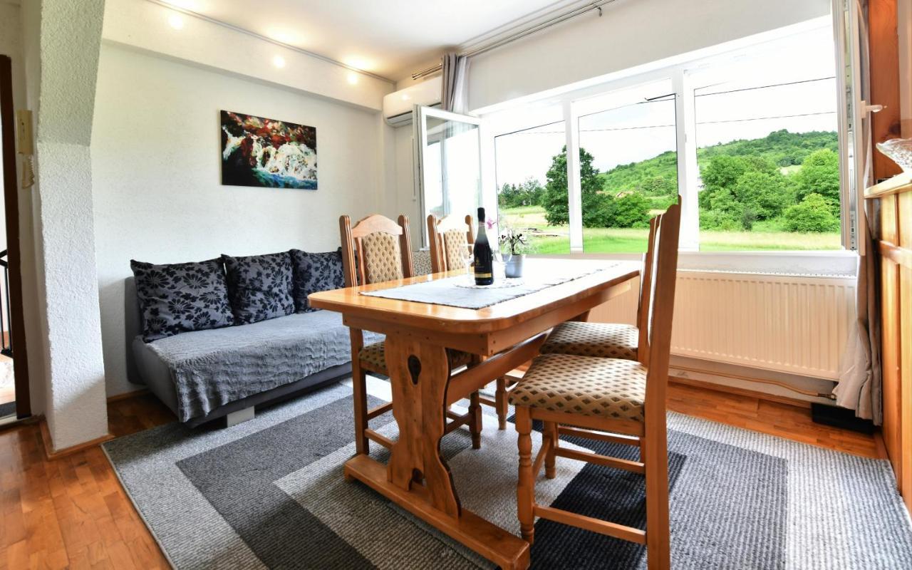 Apartment Marija Zupan Rakovica Eksteriør bilde